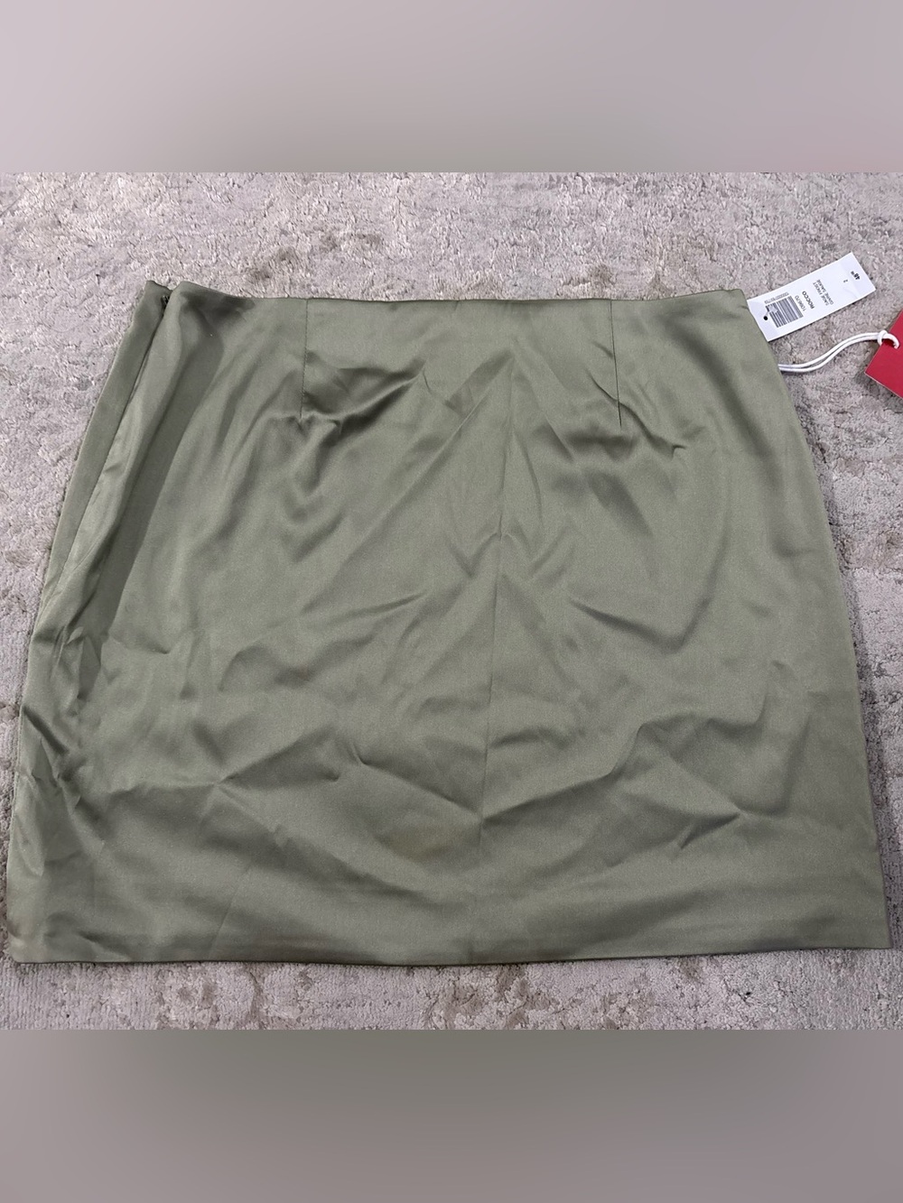 NWT❗️Aritzia Olive Green Satin Mini Pencil Skirt
